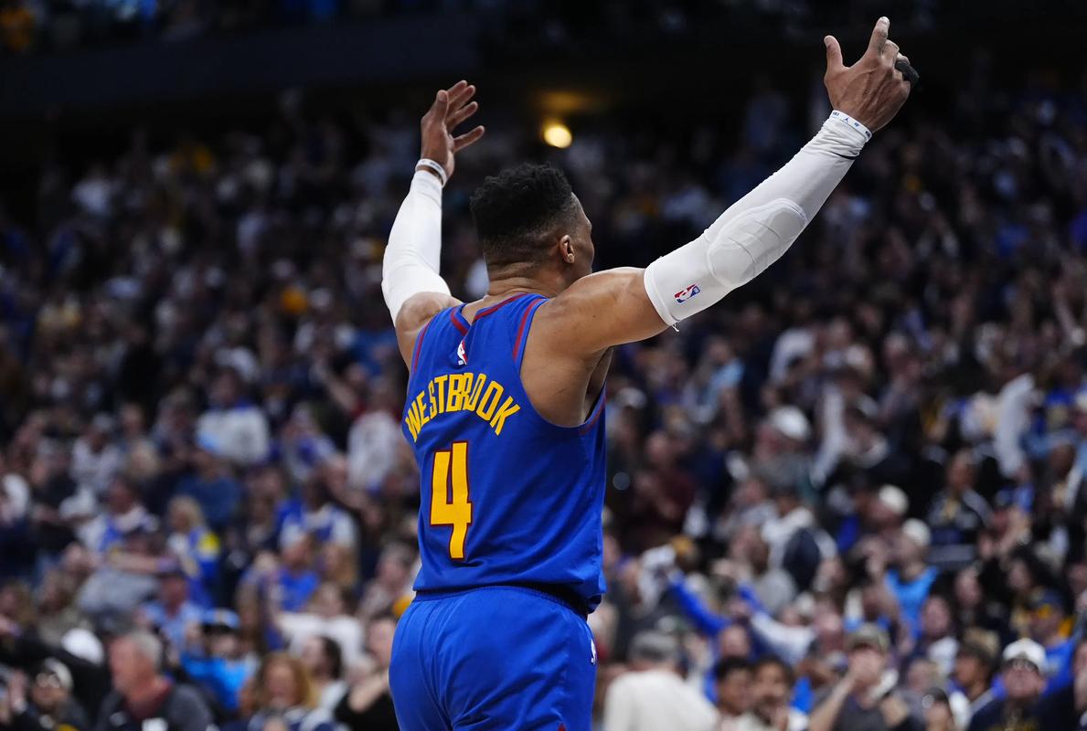 央视举办民间足球争霸赛：苏超、赣超、蒙超冠军等8队参赛（央视举办民间足球争霸赛：苏超、赣超、蒙超等联赛冠军领衔八队参战）