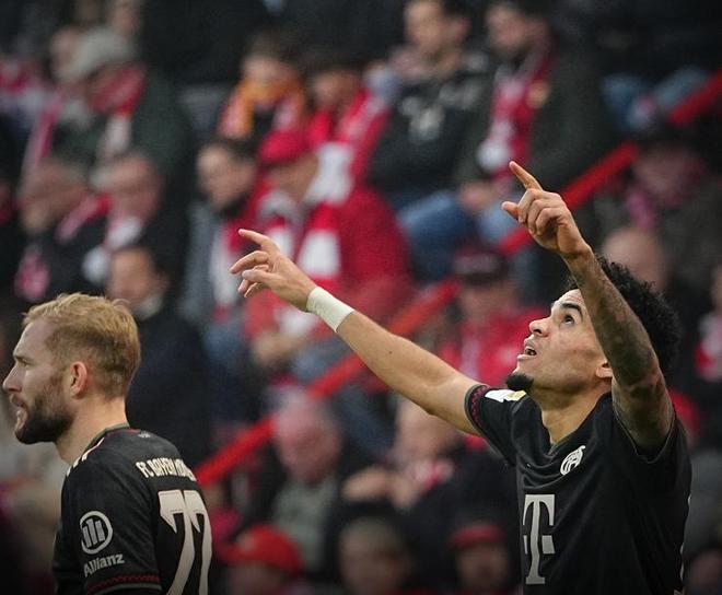 2025中超最佳门将候选：王大雷、颜骏凌无缘，李昊、赵博在列（2025中超最佳门将候选名单出炉：李昊、赵博入围，王大雷、颜骏凌落选）