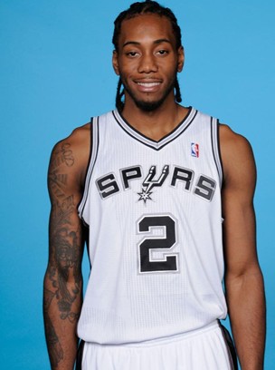 米兰达：很少有人能和斯帕莱蒂关系好，他的为人我还是不说了（米兰达：少有人能与斯帕莱蒂相处融洽，他的人品我不便置评）