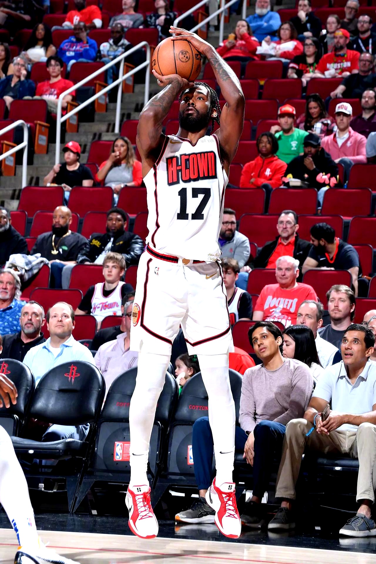 恭喜于适主任获得全国骑射巡回赛总决赛暨环球骑射大师赛最佳贡献奖（于适主任荣膺全国骑射巡回赛总决赛暨环球骑射大师赛最佳贡献奖）