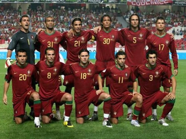 重磅！海港7将有望冲国足，后防线大清洗，杨希挤掉嫡系能成主力？（海港七将剑指国足，后防或迎大换血，杨希能否挤掉嫡系坐稳主力？）