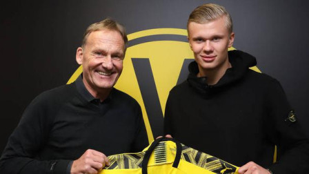 世体：在对马竞的比赛后，小蜘蛛的表现让巴萨对他的兴趣降温（世体：小蜘蛛战马竞未达预期，巴萨对其引援兴趣转冷）