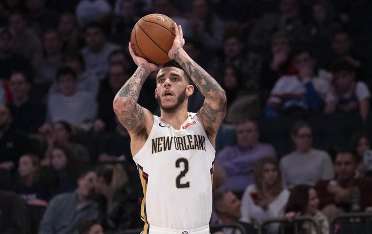 巴萨近9场联赛每场至少丢1球 近8场联赛仅拿6分（巴萨联赛防线连9场失守 近8轮仅取6分）